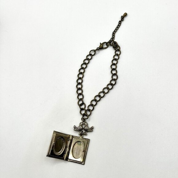 VTG Revival Love Birds Kissing Locket Rose Appliqué Bracelet Brass Tone Romantic - Picture 2 of 4